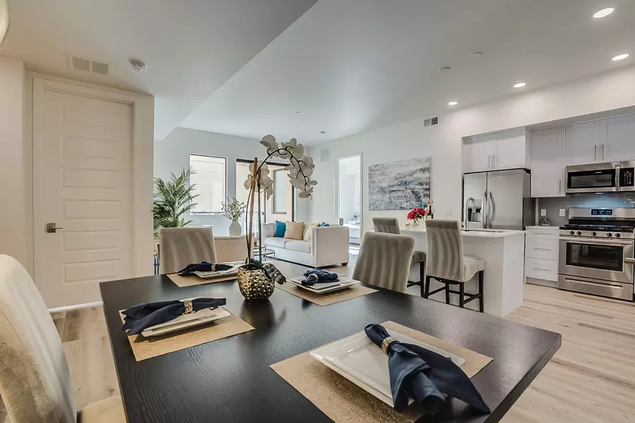 7300 E EARLL Drive #4014, Scottsdale, AZ 85251