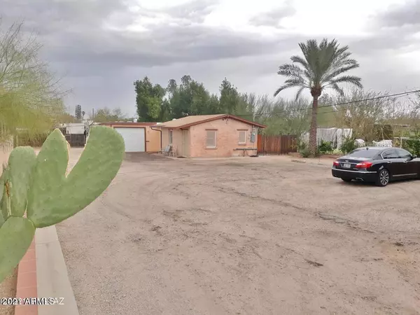 Tucson, AZ 85716,2304 N FORGEUS Avenue