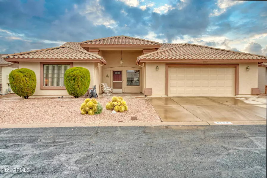 8102 E EMELITA Court, Mesa, AZ 85208