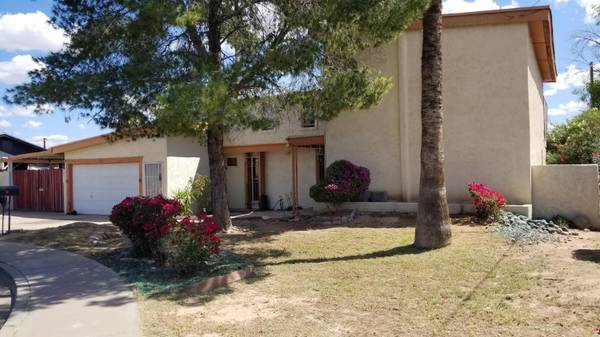 Mesa, AZ 85204,945 S Lesueur --