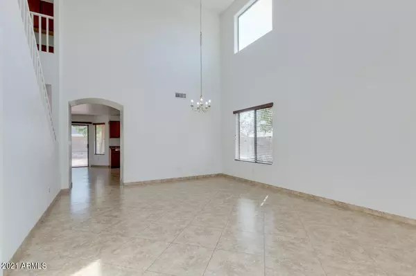 Tolleson, AZ 85353,10015 W HESS Street