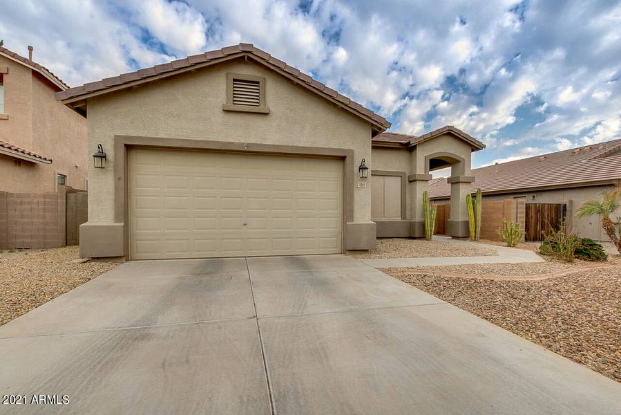 3362 W GOLDMINE MOUNTAIN Cove, Queen Creek, AZ 85144