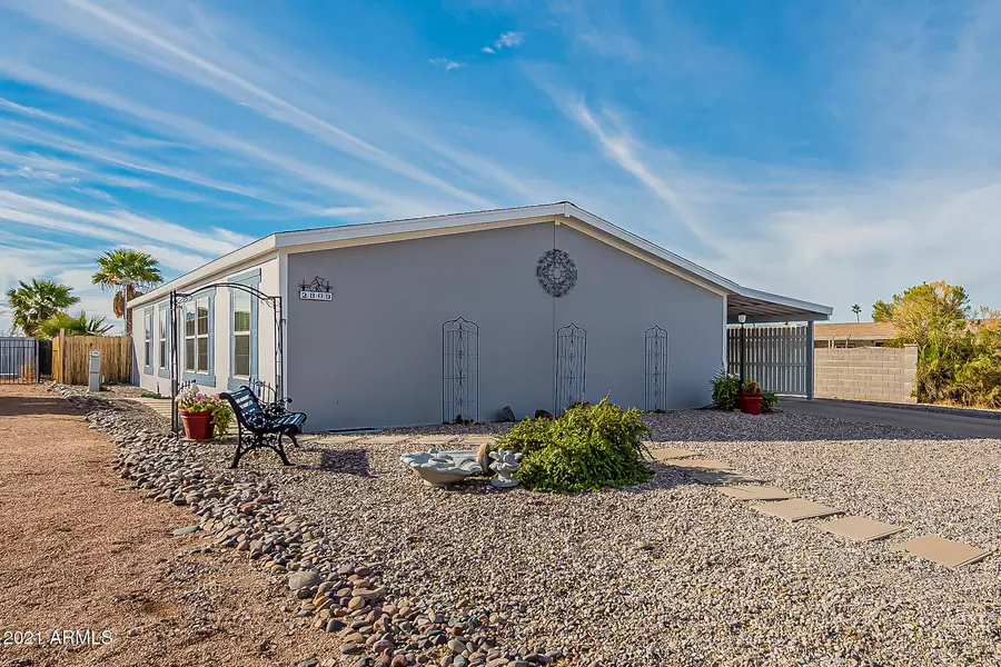 2809 W CACTUS WREN Street, Apache Junction, AZ 85120