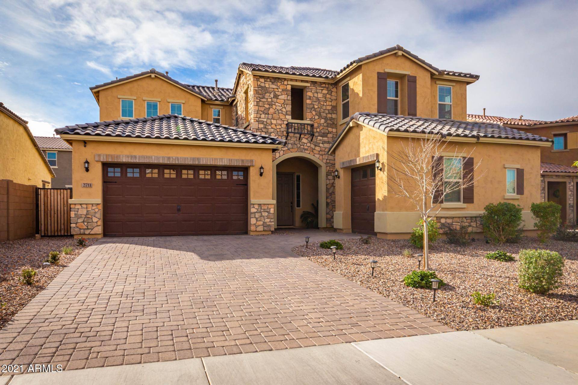 2711 E INDIAN WELLS Drive, Gilbert, AZ 85298
