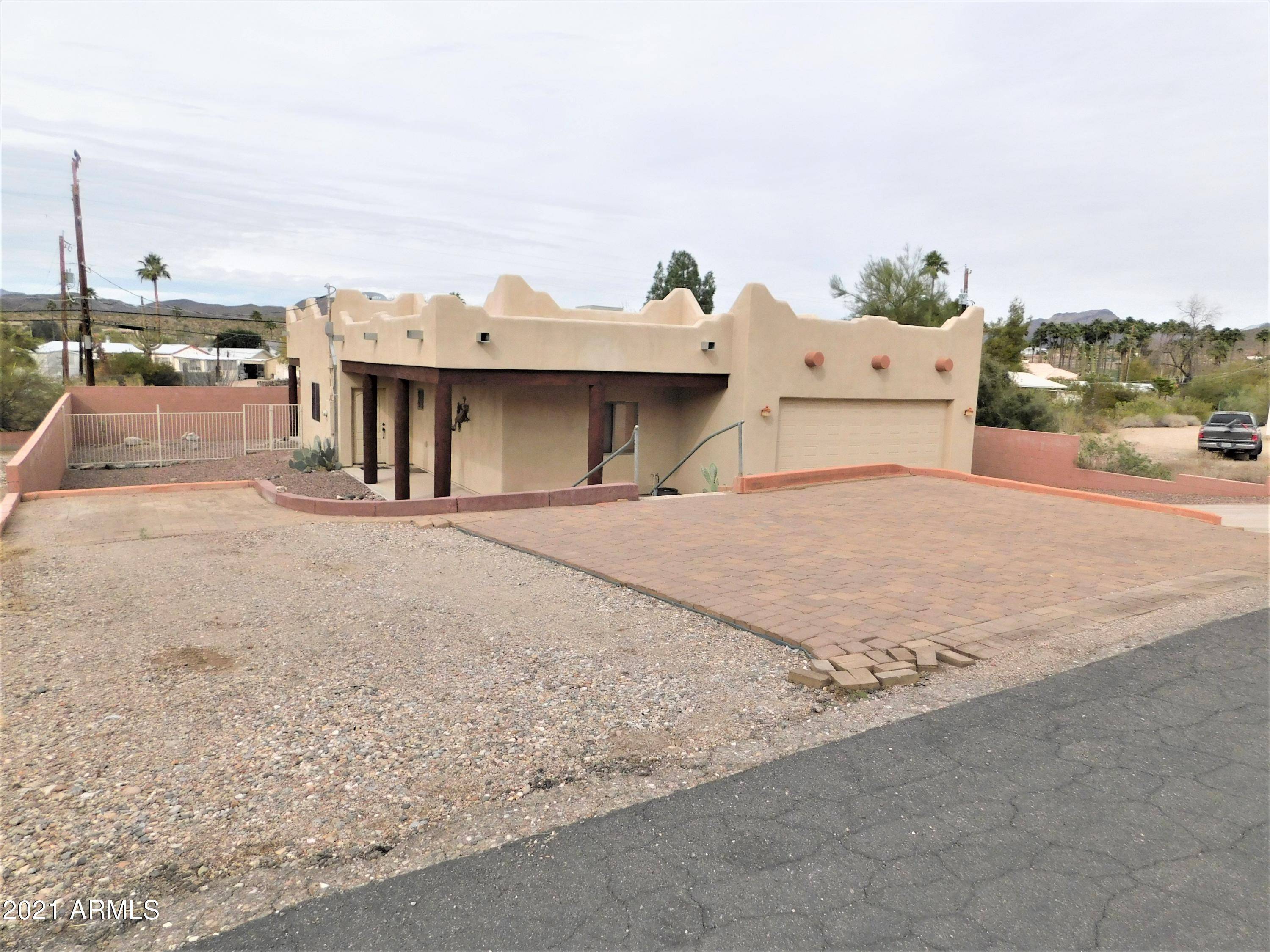 Queen Valley, AZ 85118,738 E QUEEN CREEK Drive