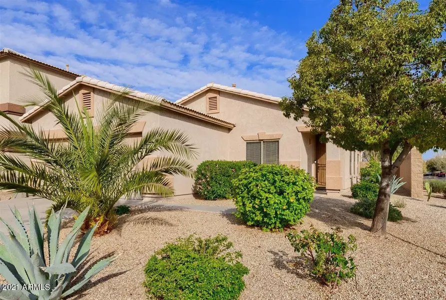 472 E MULE TRAIN Trail, San Tan Valley, AZ 85143