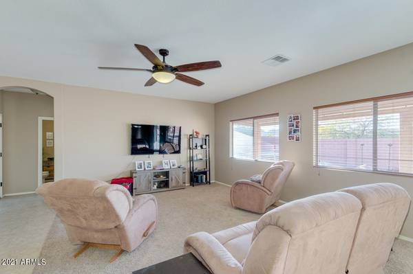 Queen Creek, AZ 85144,33318 N ROADRUNNER Lane