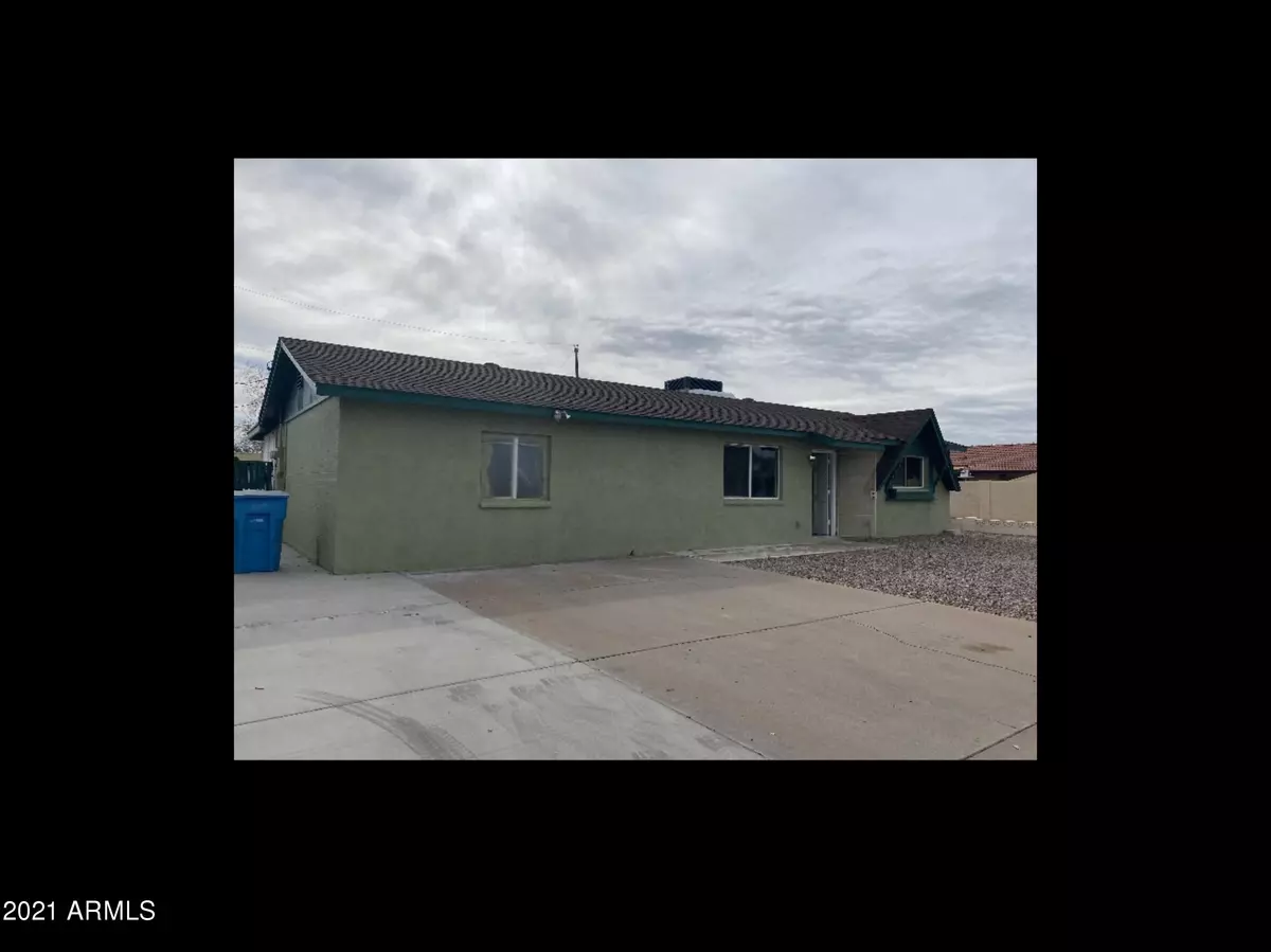 Phoenix, AZ 85029,3325 W SURREY Avenue