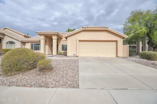 5962 W GAIL Drive, Chandler, AZ 85226