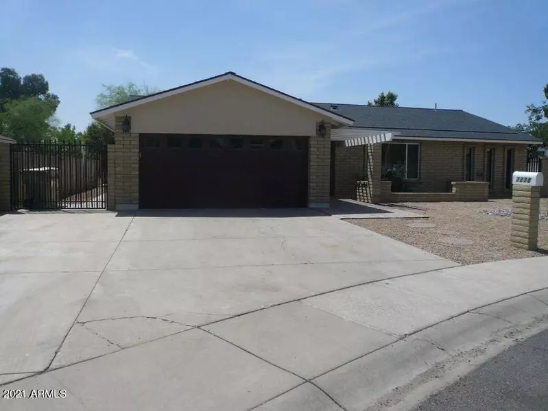 7238 N 46th Avenue, Glendale, AZ 85301