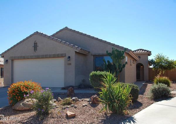 859 W DESERT SEASONS Drive, San Tan Valley, AZ 85143