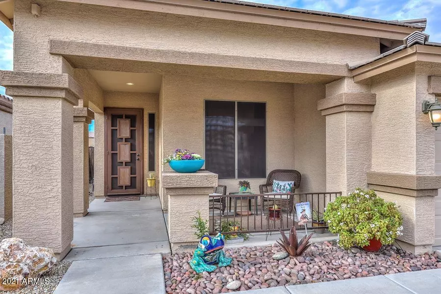 16092 N 182nd Lane, Surprise, AZ 85388