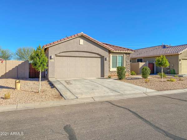 San Tan Valley, AZ 85144,3054 E SILVERSMITH Trail