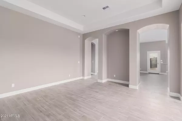 Litchfield Park, AZ 85340,18137 W Rancho Drive