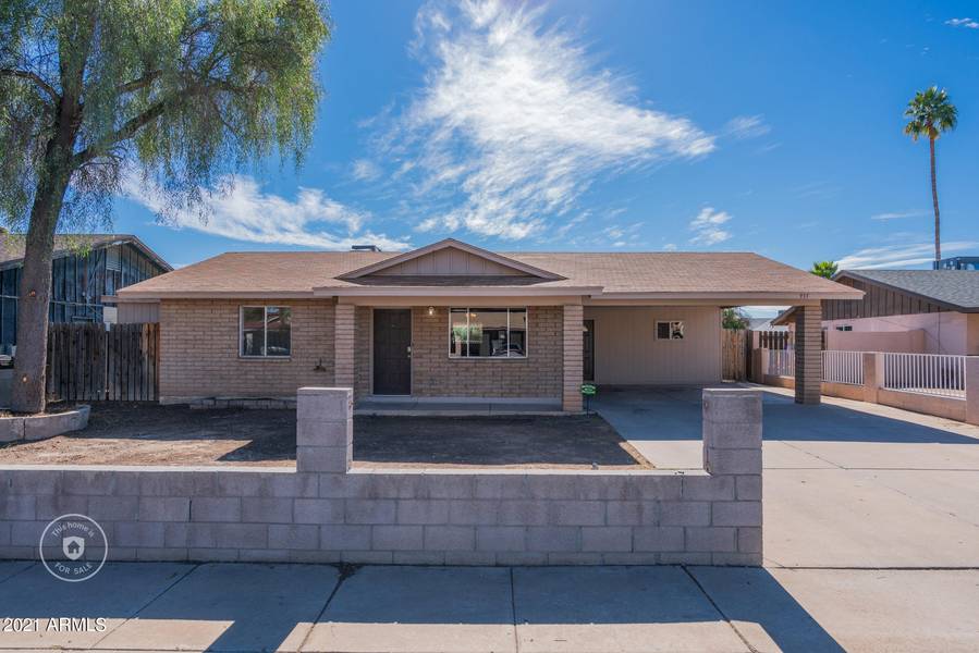 935 E GARNET Avenue, Mesa, AZ 85204