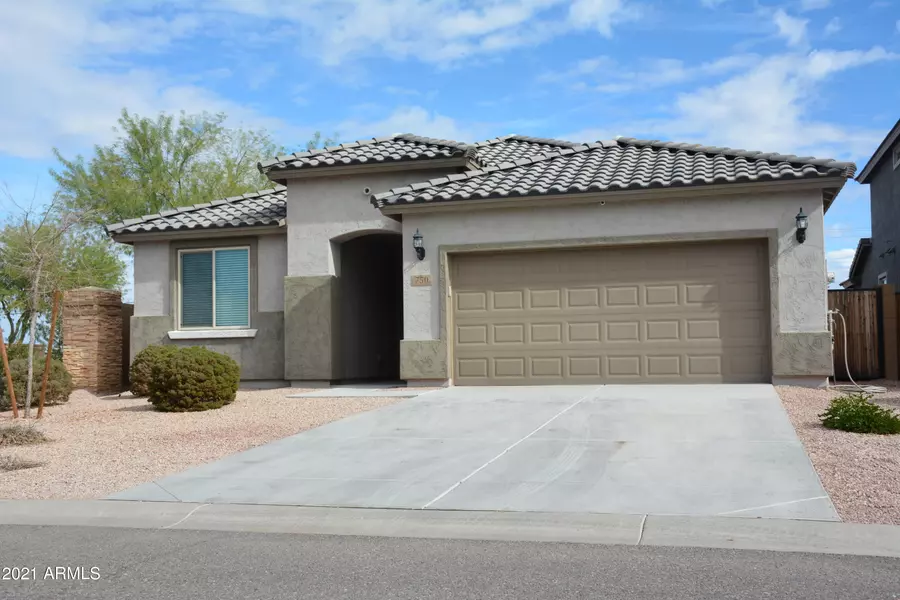 750 W DANISH RED Trail, San Tan Valley, AZ 85143