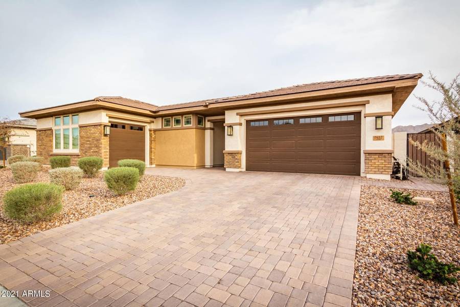 7657 S QUINN Avenue, Gilbert, AZ 85298