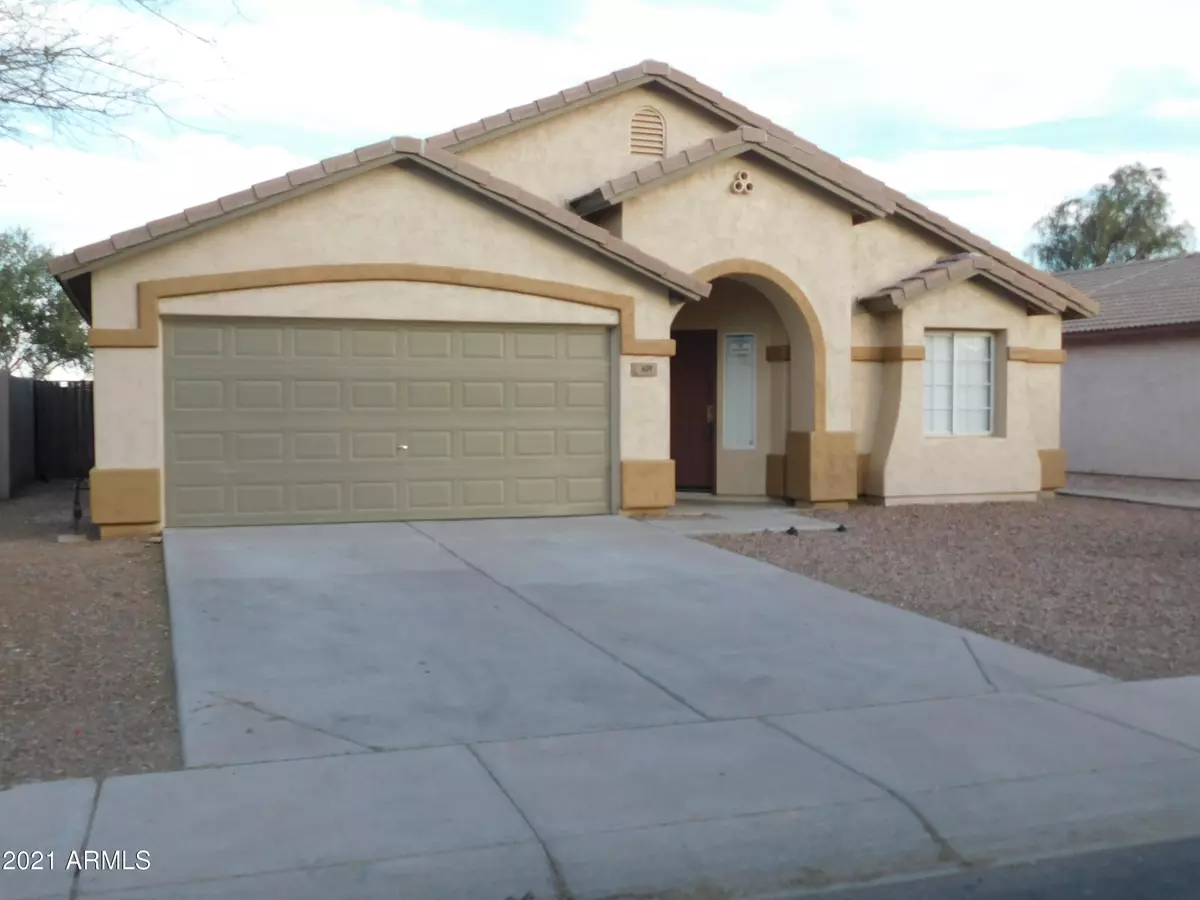 Buckeye, AZ 85326,609 N REDWOOD Lane