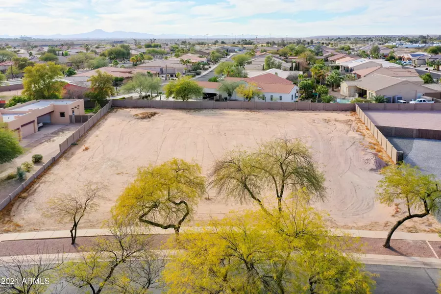 126 E CORNERSTONE Circle #17, Casa Grande, AZ 85122