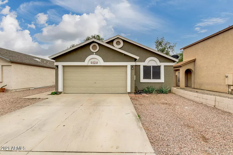 6849 W STATE Avenue, Glendale, AZ 85303