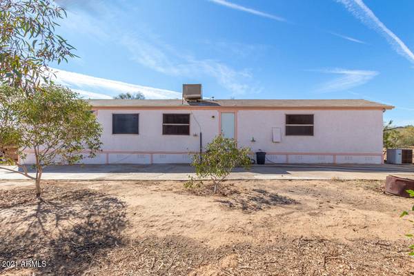 Wittmann, AZ 85361,20601 W SADDLE MOUNTAIN Circle