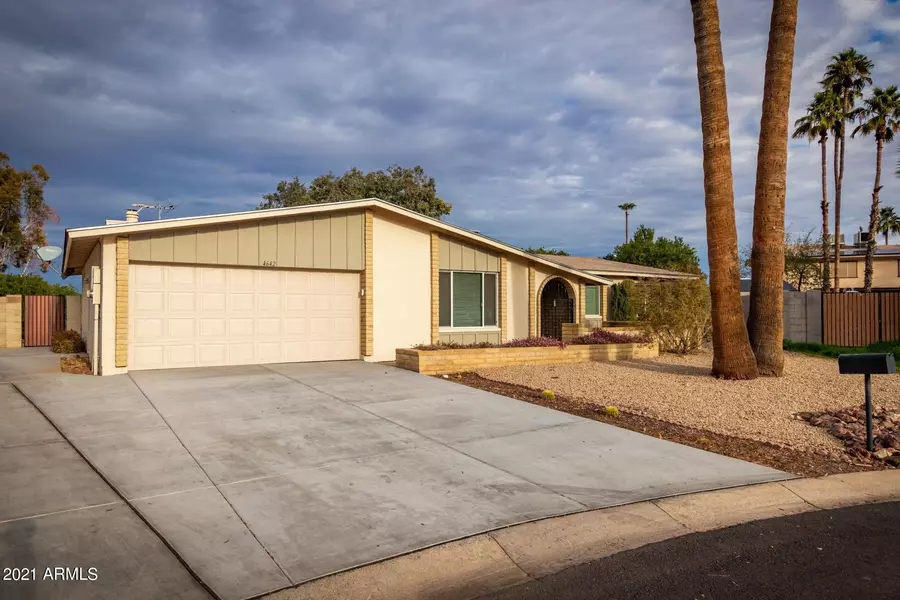 4642 W LIBBY Street, Glendale, AZ 85308