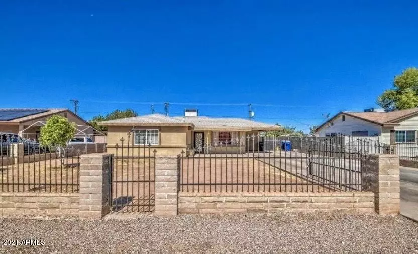 673 N SUNLAND Drive, Chandler, AZ 85225