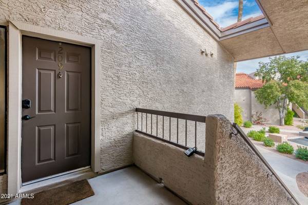 Scottsdale, AZ 85258,9450 N 95TH Street #209