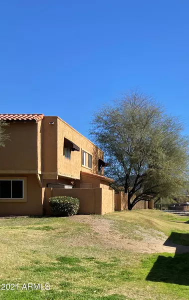 10227 N 7th Place #B, Phoenix, AZ 85020