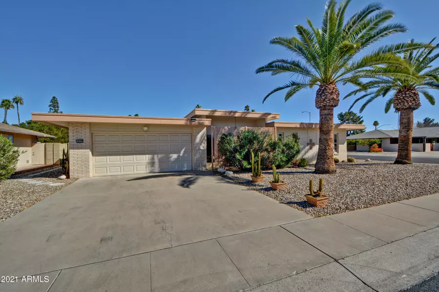 10702 W AMBER Trail, Sun City, AZ 85351