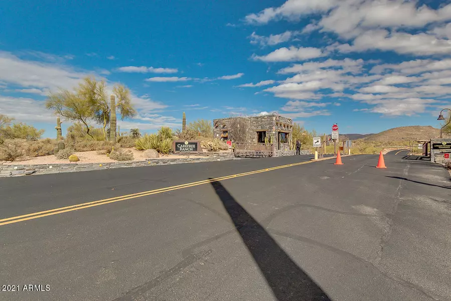 8828 E RED LAWRENCE Drive #33, Scottsdale, AZ 85262