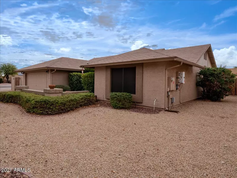 9755 W WESCOTT Drive, Peoria, AZ 85382