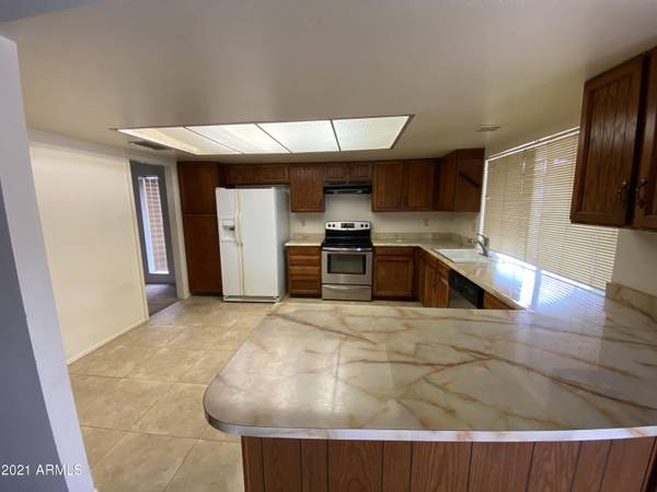 Phoenix, AZ 85053,3629 W KELTON Lane