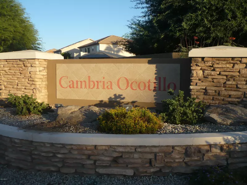 39908 N CALABRIA Street, San Tan Valley, AZ 85140