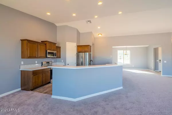 Phoenix, AZ 85042,3918 E BEVERLY Road