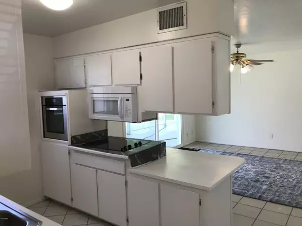 Phoenix, AZ 85051,3942 W Lawrence Lane