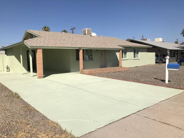 Phoenix, AZ 85051,3942 W Lawrence Lane