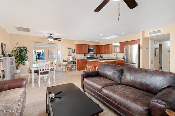 Sun City, AZ 85351,12242 N PEBBLE BEACH Drive