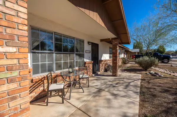 Mesa, AZ 85201,126 E MCLELLAN Road