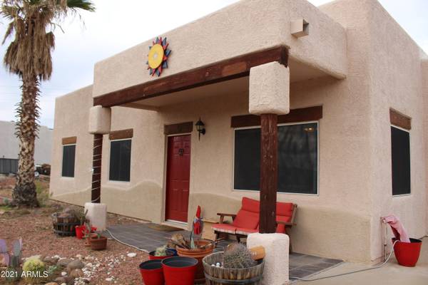 Black Canyon City, AZ 85324,19340 E WYATT Way