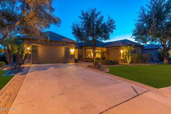 Chandler, AZ 85249,445 E Lynx Way