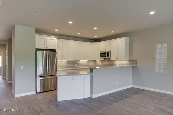 Cave Creek, AZ 85331,6145 E CAVE CREEK Road #208