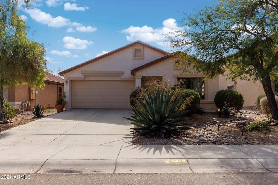 1219 W MATTHEWS Drive, San Tan Valley, AZ 85143