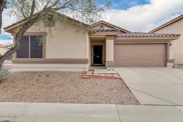 3496 S CHAPARRAL Road, Apache Junction, AZ 85119