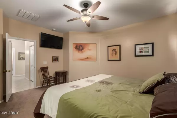 Laveen, AZ 85339,6404 S 71ST Drive