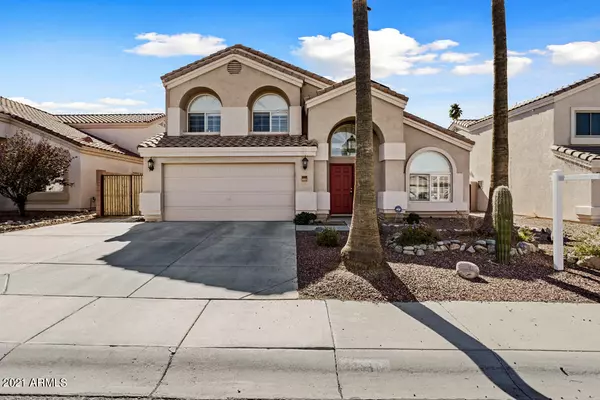 11131 W LILY MCKINLEY Drive, Surprise, AZ 85378
