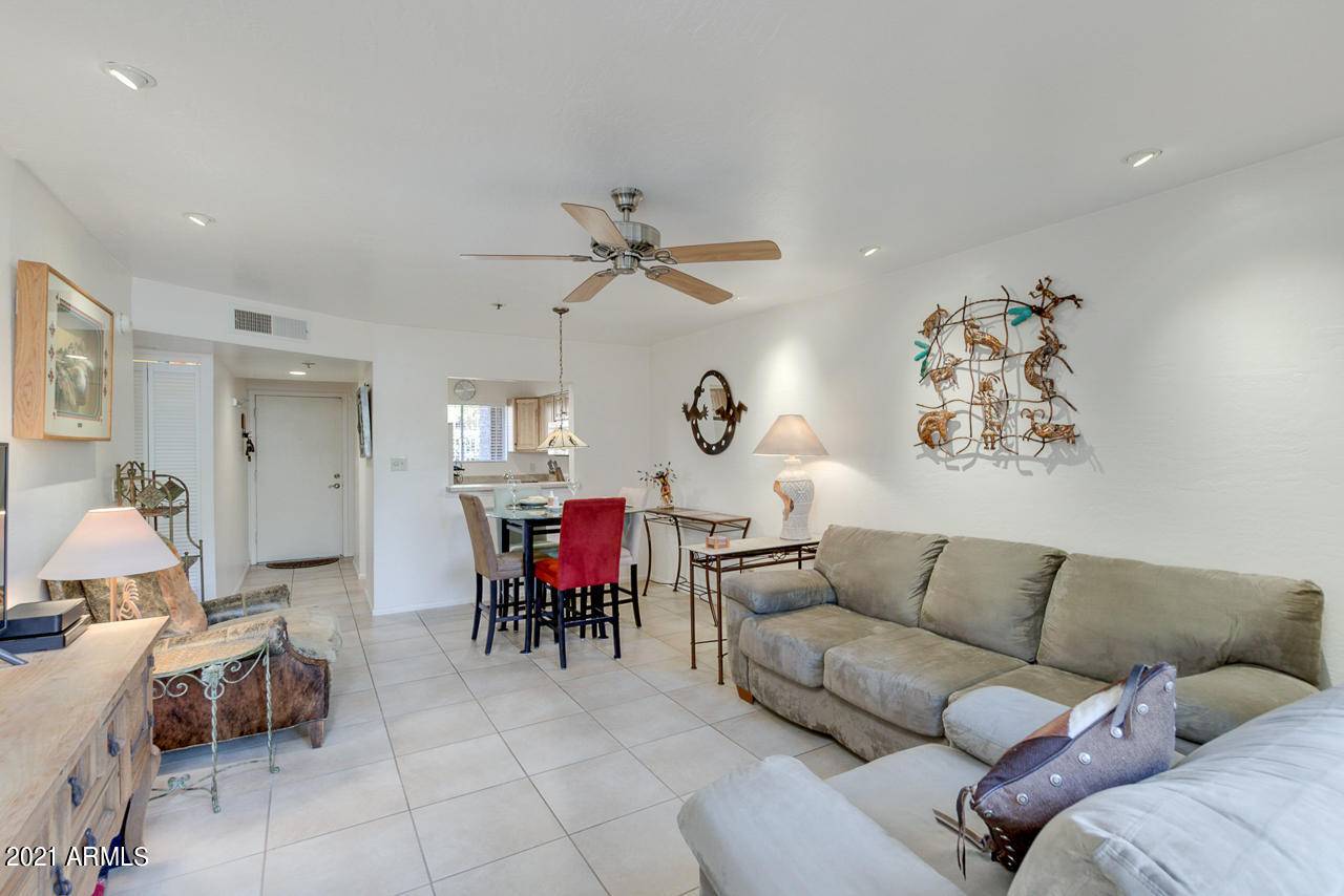 Scottsdale, AZ 85251,7494 E EARLL Drive #109