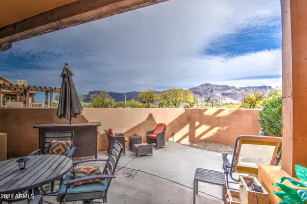 5370 S DESERT DAWN Drive #75, Gold Canyon, AZ 85118