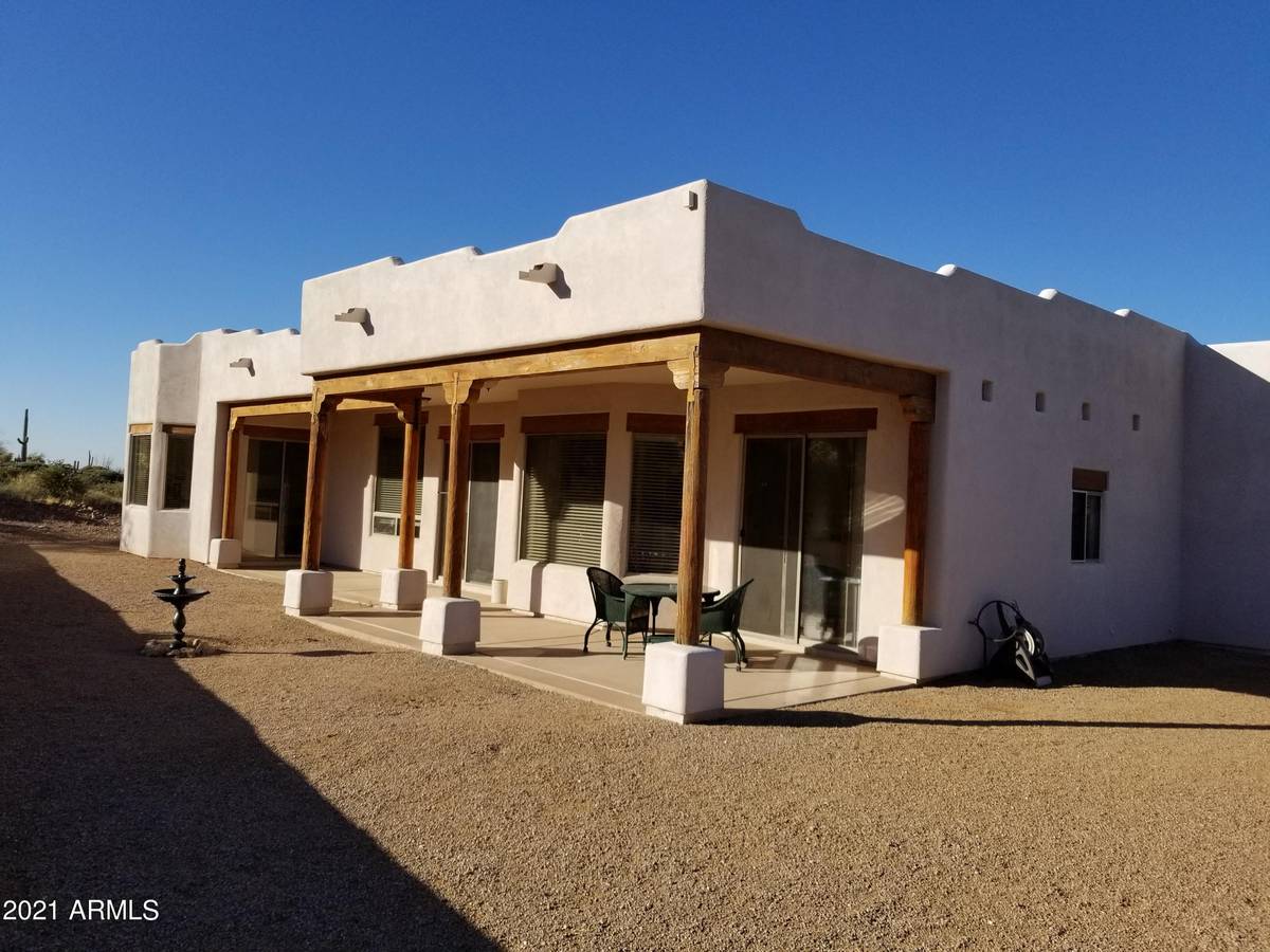 Apache Junction, AZ 85119,6237 E MINING CAMP Street