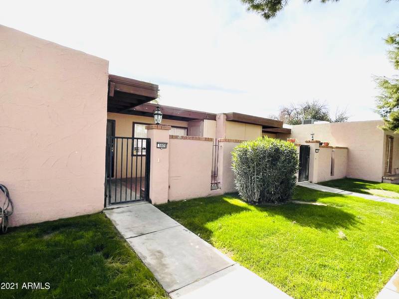 5970 W AUGUSTA Avenue, Glendale, AZ 85301